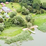 Hébergement de vacances Ferienhaus Mit Kamin Am Achterwasser In Luetow Lutow