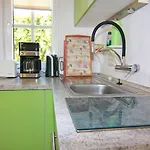 Hébergement de vacances Ferienhaus Mit Kamin Am Achterwasser In Luetow *