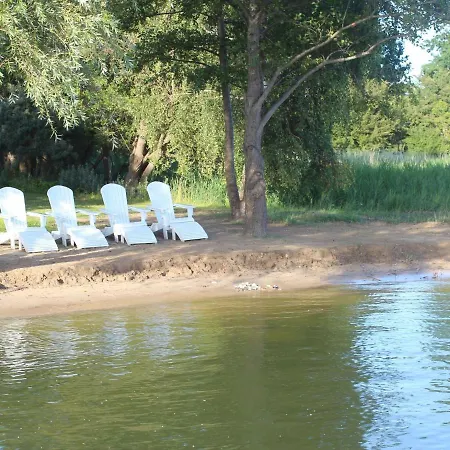 Дом отдыха Ferienhaus Mit Kamin Am Achterwasser In Luetow Lutow
