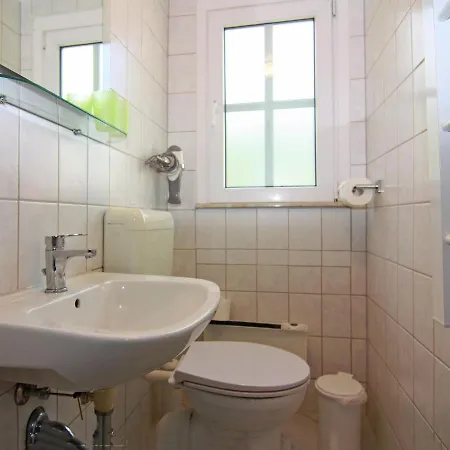 Ferienhaus Mit Kamin Am Achterwasser In Luetow